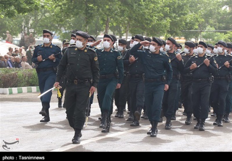 رژه نیروهای مسلح در اردبیل برگزار شد