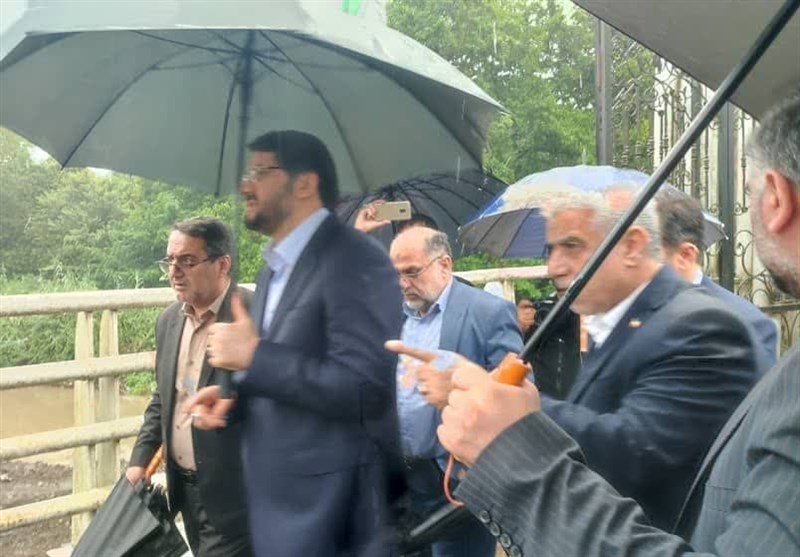 استقبال بذرپاش از معاون نخستوزیر آذربایجان در نقطه صفر مرزی + تصویر