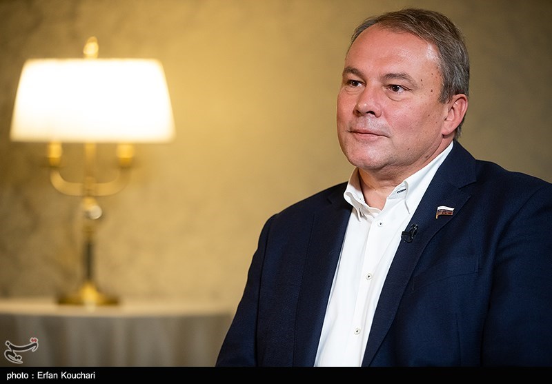 اختصاصی| گفتگو با نائب رئیس دومای روسیه: زلنسکی میتواند به ناتو ملحق شود، اما بدون اوکراین! / اردوغان تعهداتش را نقض کرد/ پوتین با ۳۵ فرمانده واگنر دیدار کرد