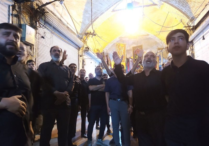 حال و هوای قبله تهران در شب عاشورا + فیلم