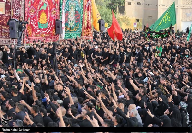 سنگ تمام مردم اصفهان در روز " یوم الحسین"+ تصاویر