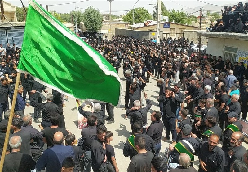 عزاداری مردم روستای رضوانکده ملایر در روز سوم شهادت امام حسین (ع) + فیلم و عکس