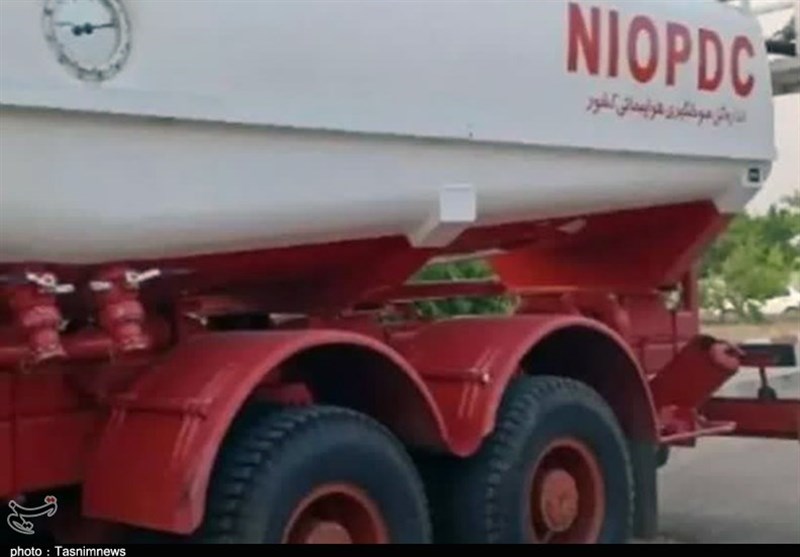 تداوم شعلههای گسترده آتش در جنگلهای مریوان/ آتش زبانه میکشد و درختان میسوزند + فیلم