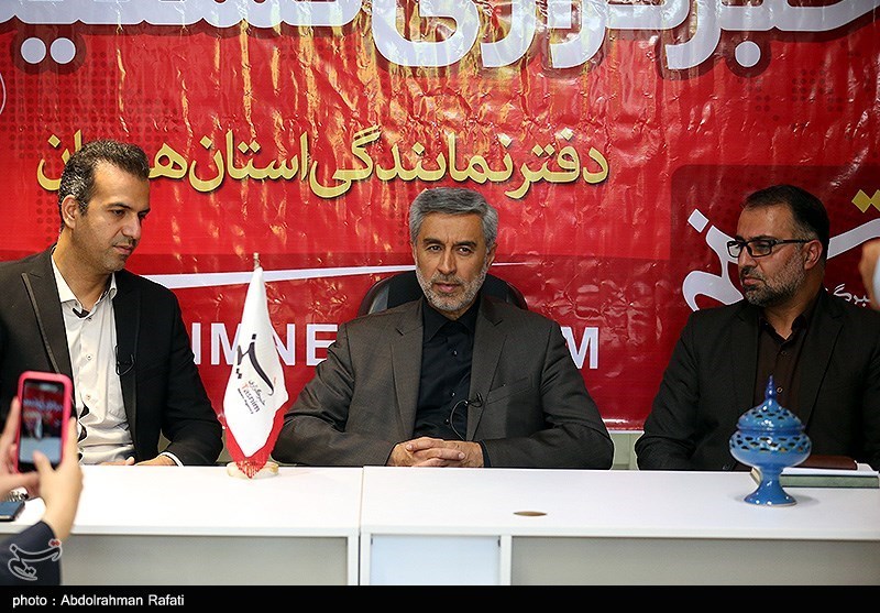 بازدید استاندار همدان از دفتر استانی تسنیم در روز خبرنگار/ قاسمیفرزاد: به اخبار تسنیم اطمینان دارم + تصاویر