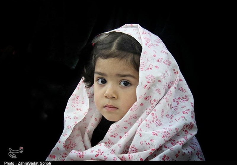 غبارروبی حرم حضرت معصومه(س) با حضور خبرنگاران