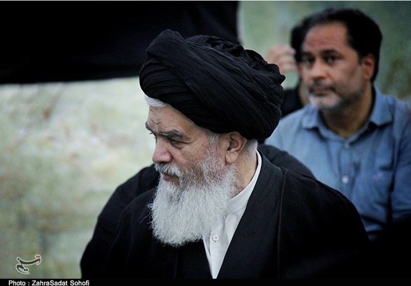 غبارروبی حرم حضرت معصومه(س) با حضور خبرنگاران