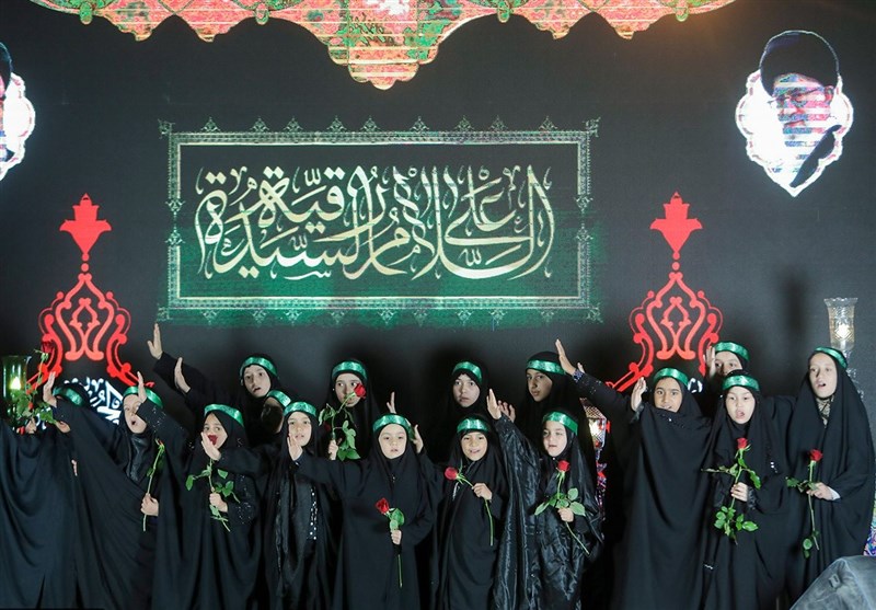 عزاداری دختران مشهدی پای سفره حضرت رقیه(س)+تصاویر