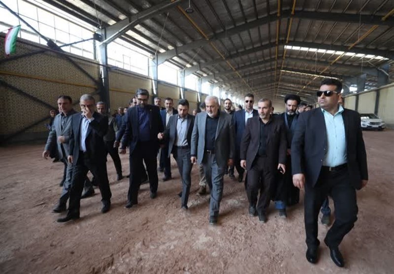 بازدید وزیر صمت از چند پروژه صنعتی در استان کرمانشاه+تصویر