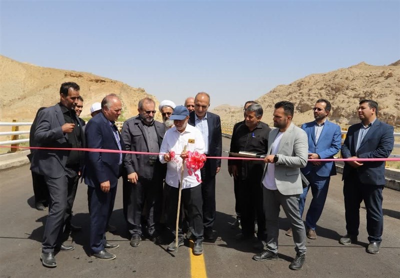 افتتاح و کلنگزنی ۶۳ پروژه اقتصادی و عمرانی در تفرش/ ۲۲۳ فرصت شغلی ایجاد میشود