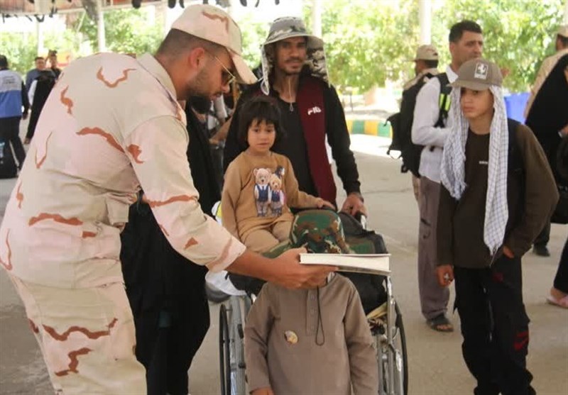 عشق حسین کوچک و بزرگ نمیشناسد/ پرچم دهه هشتادیها و نودیها بالاست+ تصویر