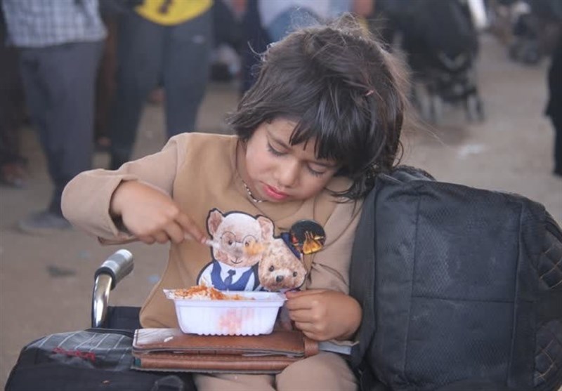 عشق حسین کوچک و بزرگ نمیشناسد/ پرچم دهه هشتادیها و نودیها بالاست+ تصویر