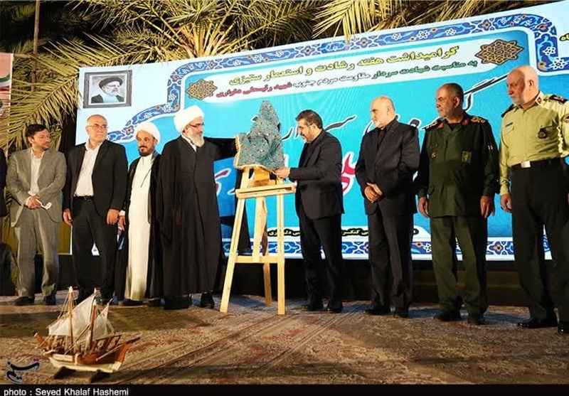 افتتاح پارک یک هکتاری شهید رئیسعلی دلواری با حضور وزیر ارشاد + تصویر