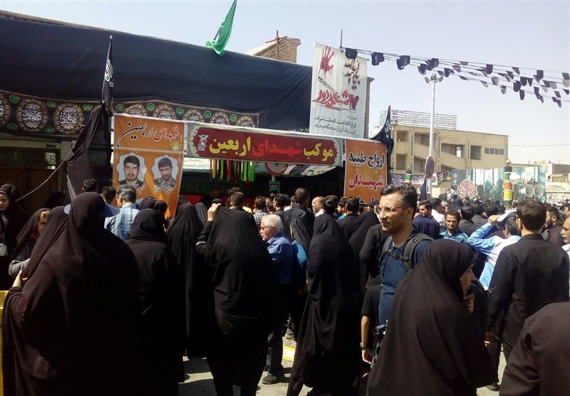 پیادهروی جاماندگان اربعین در چهارمحال و بختیاری / دلدادگی عشاق سیدالشهدا(ع) در روز اربعین + تصاویر