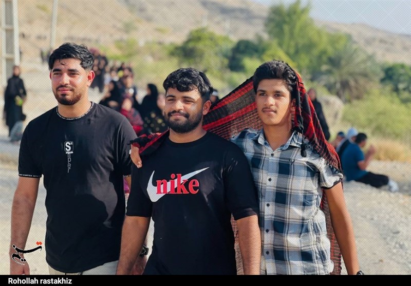 شکوه پیادهروی جاماندگان اربعین در هرمزگان/ این گزارش دیدن دارد + فیلم و تصاویر