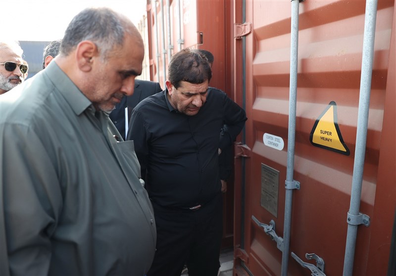 رسوب ۲۵ هزار کانتینر در گمرکات هرمزگان/ صدور اخطار ۱۵ روزه مخبر برای تعیین تکلیف اموال رسوبی و متروکه + تصاویر