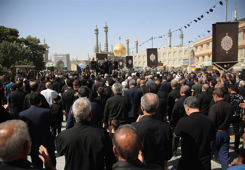 حال و هوای حرم مطهر حضرت معصومه (س) در سالروز شهادت برادر/ قم غرق در عزا و ماتم شد