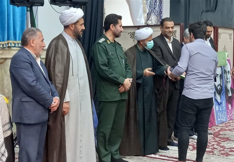 مراسم معنوی «با این ستارهها» در اسلامشهر برگزار شد