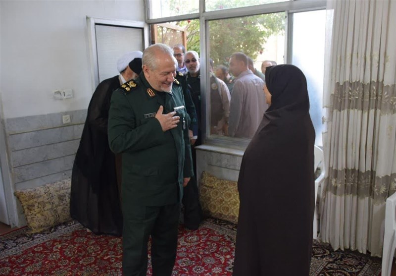 سرلشکر صفوی: تجربه دفاع مقدس یک نظم جدید جهانی ایجاد کرد + تصویر