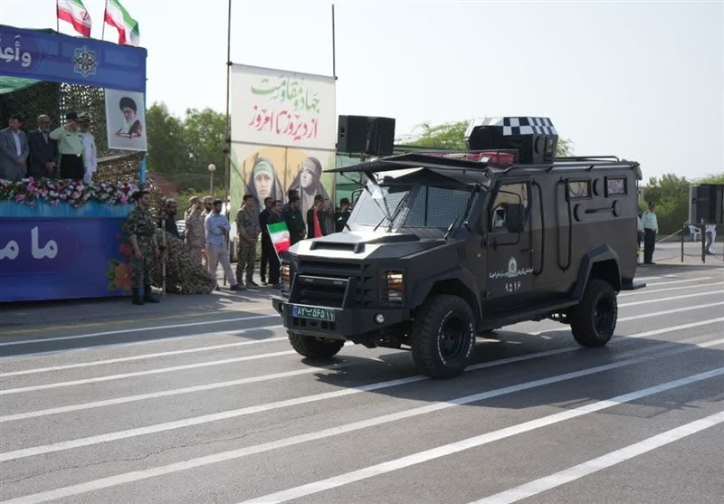 نمایش توان رزمی و دفاعی نیروهای مسلح استان بوشهر در حاشیه خلیج فارس + تصویر