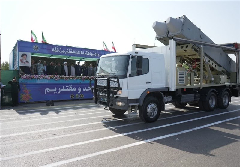 نمایش توان رزمی و دفاعی نیروهای مسلح استان بوشهر در حاشیه خلیج فارس + تصویر