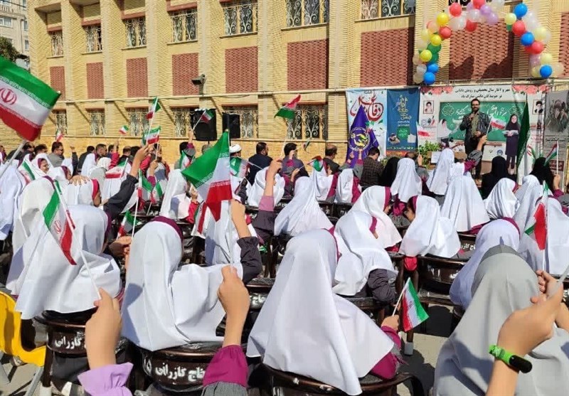 حمایت کمیته امداد از ۱۱ هزار دانشآموز نیازمند در استان مرکزی + تصویر