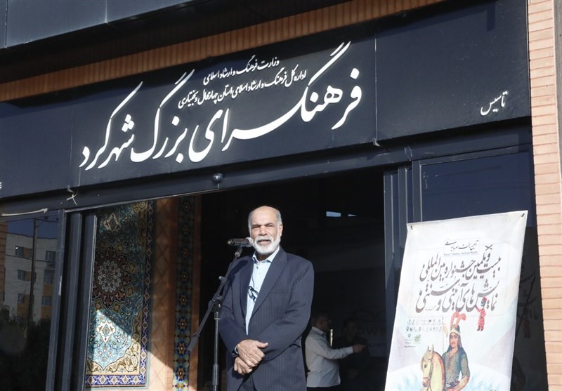 طنین نوای "بوشهری، بختیاری و کردی" در روز نخست جشنواره نمایشهای آیینی و سنتی + فیلم