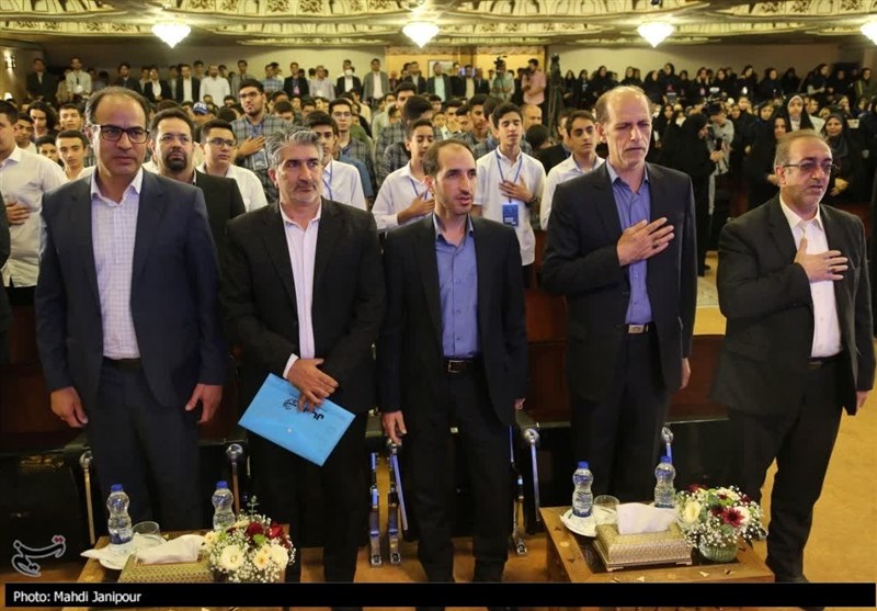 بهرهگیری از "هوش مصنوعی" در نظام تعلیم و تربیت/ مرجعیت علمی را در دست خواهیم گرفت + تصاویر