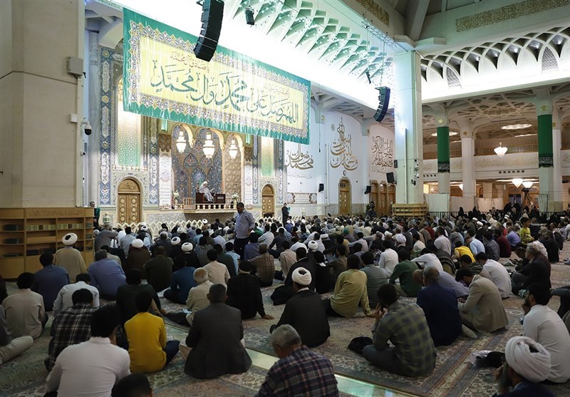 حال و هوای حرم حضرت معصومه (س) در سالروز میلاد پیامبر(ص) و امام صادق (ع)