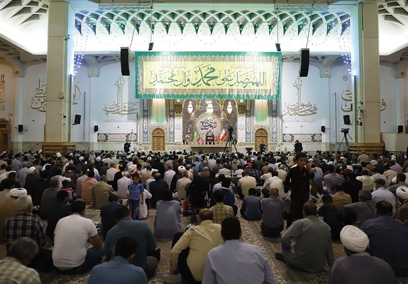 حال و هوای حرم حضرت معصومه (س) در سالروز میلاد پیامبر(ص) و امام صادق (ع)