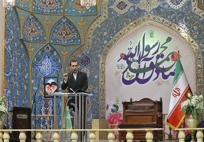 حال و هوای حرم حضرت معصومه (س) در سالروز میلاد پیامبر(ص) و امام صادق (ع)