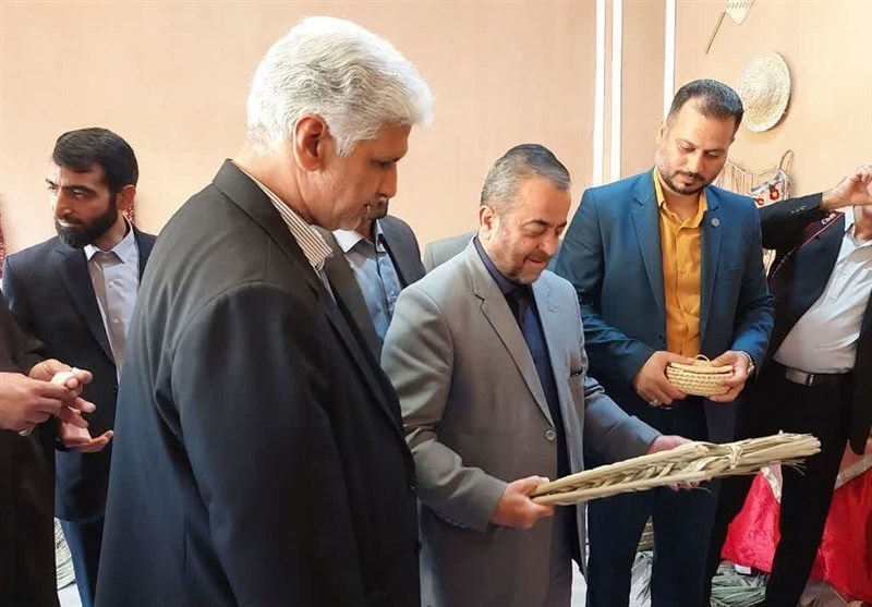 نخستین بازارچه سنتی طبس به بهرهبرداری رسید + تصویر