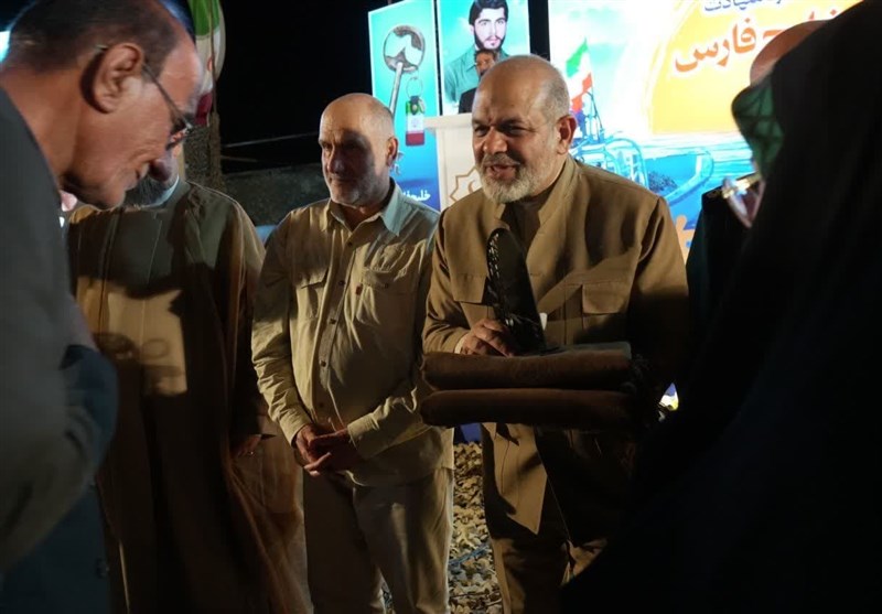 وزیر کشور: هر اقدام آمریکا در خلیج فارس را پاسخ شدید خواهیم داد/ دست از پا خطا کنند باید تاوان بدهند