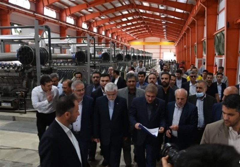 افتتاح نیروگاه ۱۶ مگاواتی سیمینشهر با حضور معاون رئیس جمهور+تصاویر