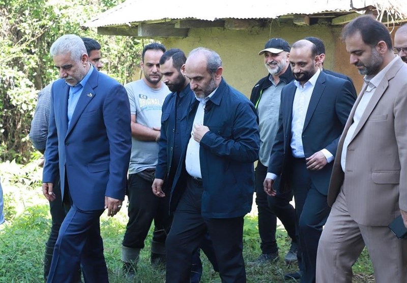 بازدید رئیس رسانه ملی از مراحل تولید سریال مادر سوجان در سیاهکل + تصاویر