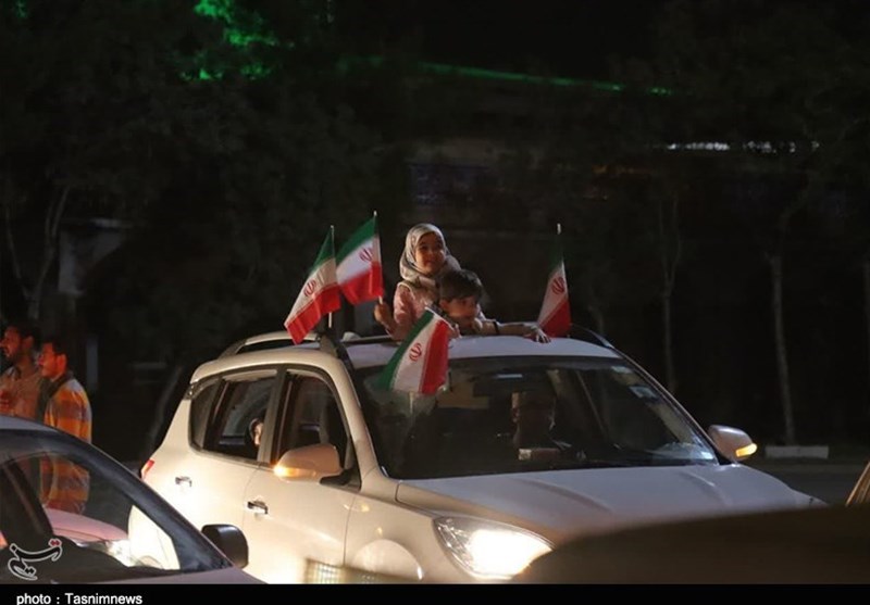 جشن و شادی مردم استان مرکزی در حمایت از عملیات طوفان الاقصی + فیلم و عکس