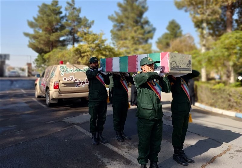 تشییع پیکر مطهر شهید گمنام در نیشابور + تصاویر