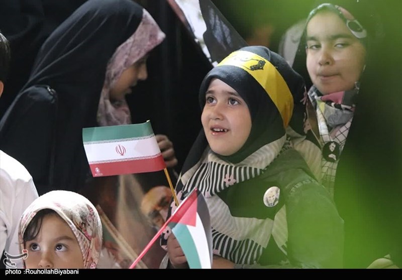 حمایت مردم کاشان از عملیات "طوفانالاقصی" + فیلم و تصاویر