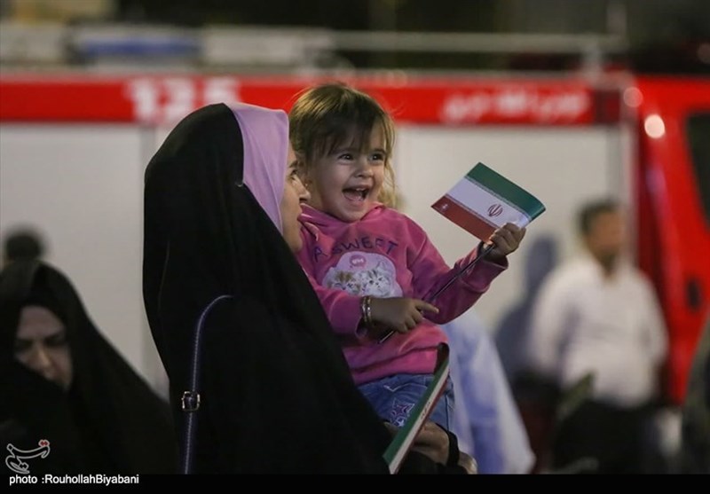 حمایت مردم کاشان از عملیات "طوفانالاقصی" + فیلم و تصاویر