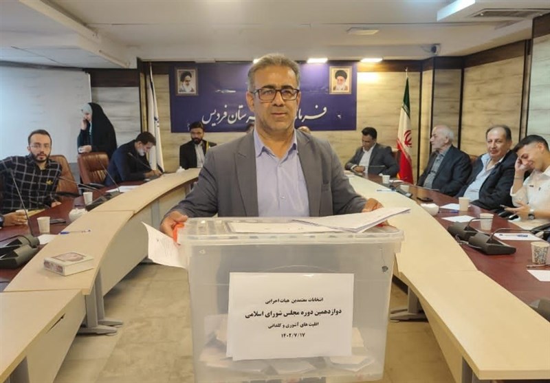 برگزاری انتخابات معتمدین هیئت اجرایی اقلیت دینی آشوری و کلدانی در البرز