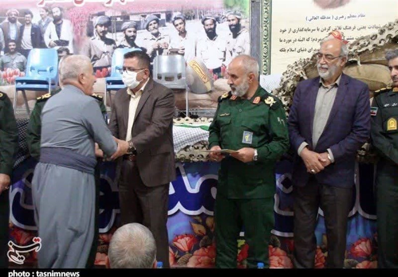 یادواره ۱۸۲۰ شهید انصار و مهاجر شهرستان سقز برگزار شد + تصاویر