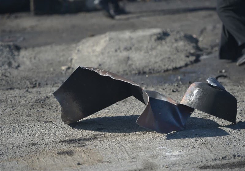 پای پسر ۱۶ساله پس از انفجار محمدشهر در میدان ترهبار قطع شد