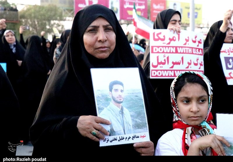 طنین مرگ بر اسرائیل از کرانههای نیلگون خلیج فارس/ اعلام نفرت هرمزگانیها از جنایات اسرائیل + فیلم و تصاویر