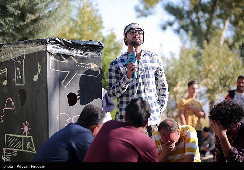 استقبال مردمی از تئاتر خیابانی مریوان + تصاویر