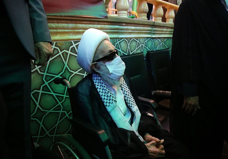 اجتماع بینالمللی عاشقان مبارزه با رژیم صهیونیستی در حرم بانوی کرامت + فیلم و تصاویر