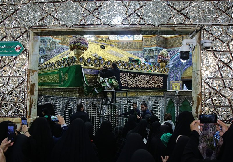 آیین سیاه پوشان حرم مطهر حضرت معصومه (س)