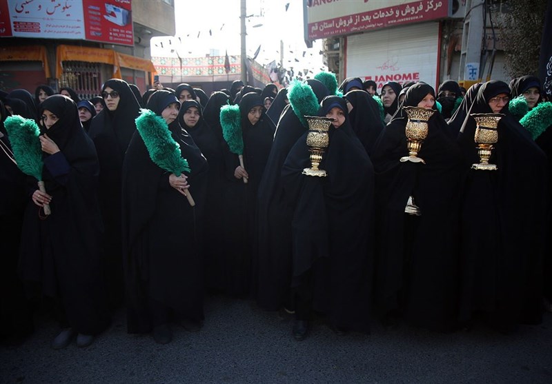 دسته عزاداری خادمان حضرت معصومه(س) + تصاویر