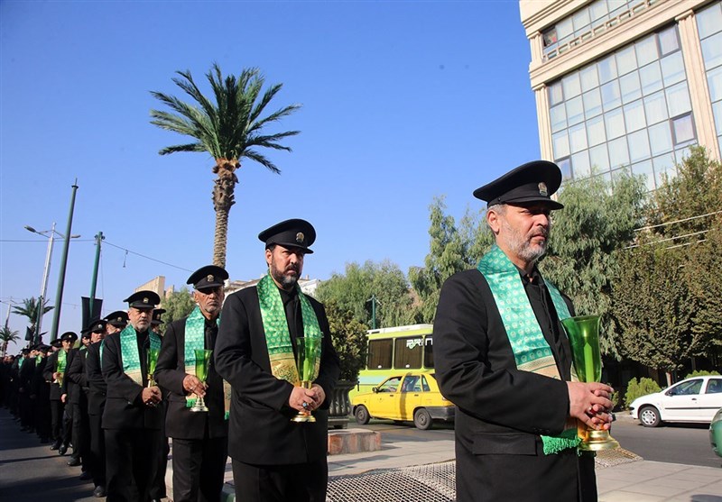 دسته عزاداری خادمان حضرت معصومه(س) + تصاویر