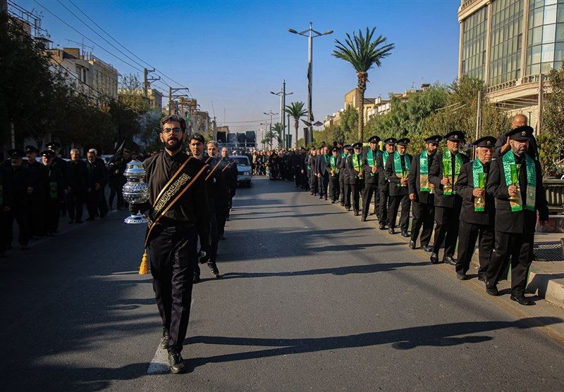 دسته عزاداری خادمان حضرت معصومه(س) + تصاویر