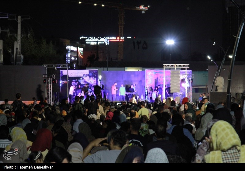 افتتاح آبنمای موزیکال بندرعباس + تصاویر