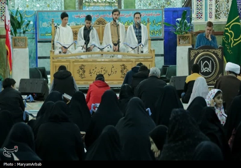 آیین جزءخوانی حرم هلال بن علی آران و بیدگل+تصویر